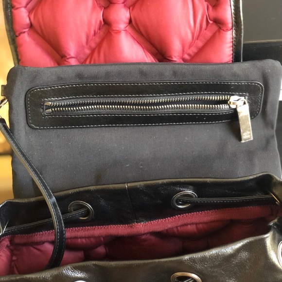 CHANEL BACKPACK - Picture 5 of 8